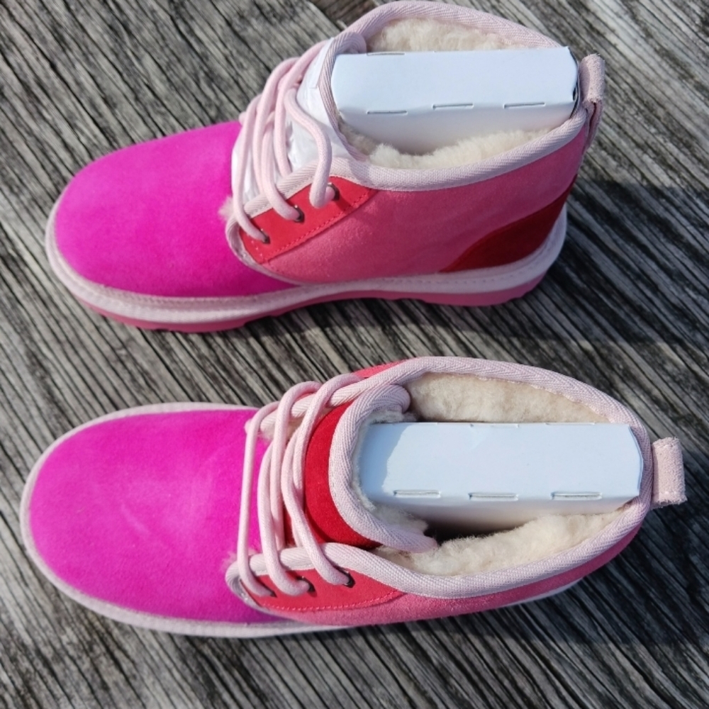 Ugg Neumel II Mashup Boots size 3 Youth - Picture 3 of 9